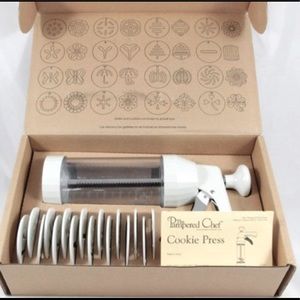 Pampered chef cookie press